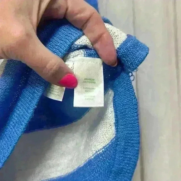 Lilly Pulitzer XL summer Nautical Sweater in blue/white Stripe item# 9W - Picture 4 of 7